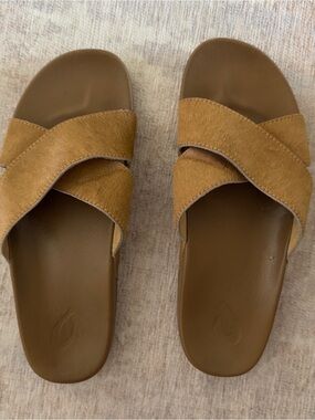 Olukai Women's Cross-Strap Slide Sandals in Tan